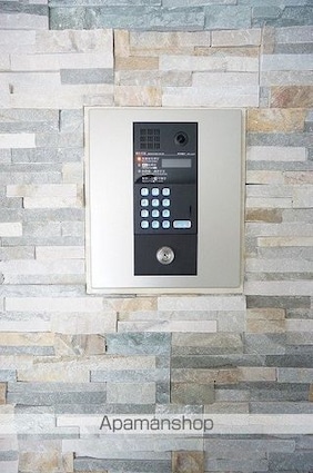 新富町セゾンヴェール[1K/25.77m2]のエントランス