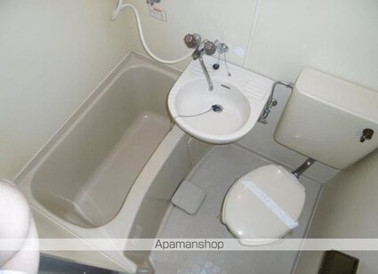 コーポヤマキ　Ａ棟[1K/17.55m2]のバス