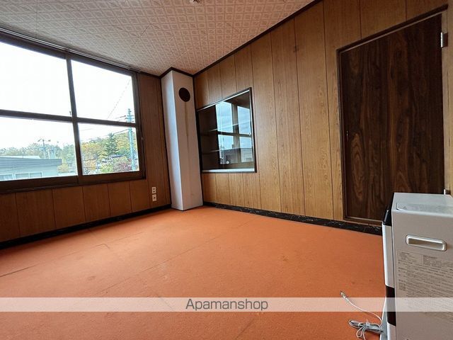 函館本線 銭函駅 徒歩20分 2階建 築50年の内装写真