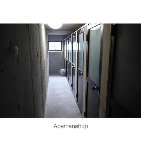 フロンティア北10条の内装写真
