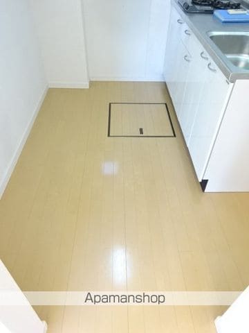 棒屋第四下池ハイツの内装写真