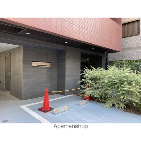 スパシエロッサ横浜吉野町の玄関写真