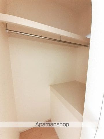 フィオーレ リン Bの内装写真