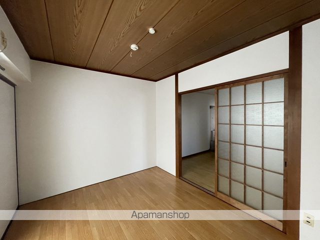 山正ビルの内装写真
