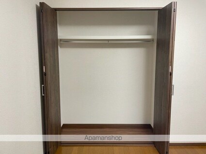 滋賀県大津市大江７丁目[2LDK/57.33m2]の収納