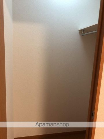 レオパレスパレヴィアーノの内装写真