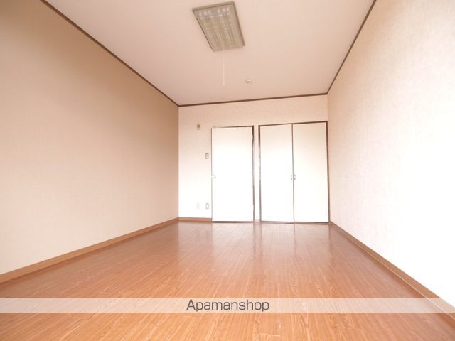 パークハイツ島内の内装写真