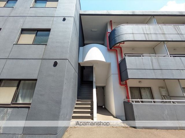 LOS BONOSの玄関写真