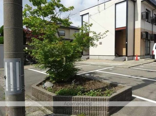 レオパレスBelltreeの玄関写真