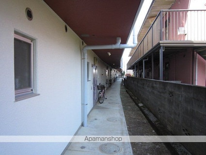 エンブレム小作[1LDK/32.4m2]の共用部3