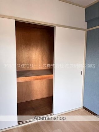 東京都北区岩淵町[2LDK/57m2]の収納