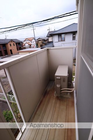 メゾン ミレニアムの内装写真