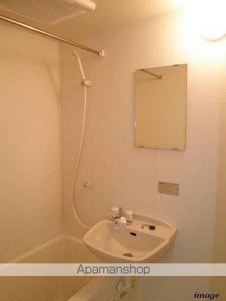 東京都港区麻布十番２丁目[1K/22.41m2]のバス