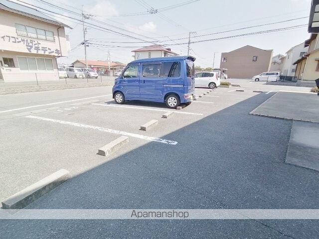 岡山県倉敷市玉島[2LDK/52.66m2]の駐車場1