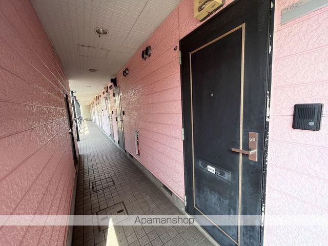 レオパレス沖野上PART2の玄関写真