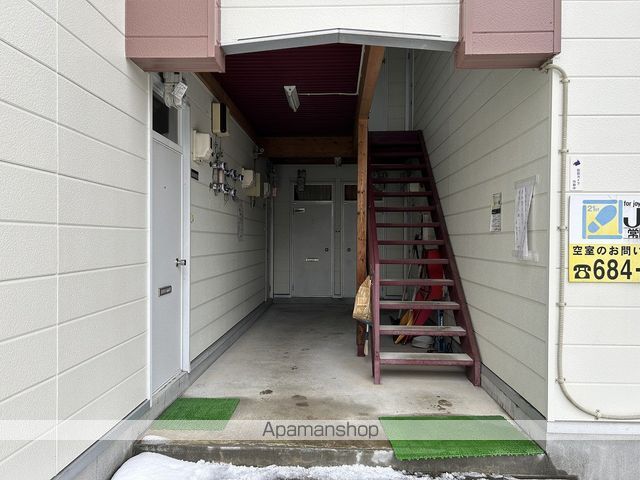 メモリアルクリスタルの玄関写真