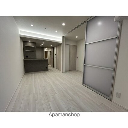 コンフォリア・リヴ北浜淡路町[1LDK/34.78m2]のリビング・居間