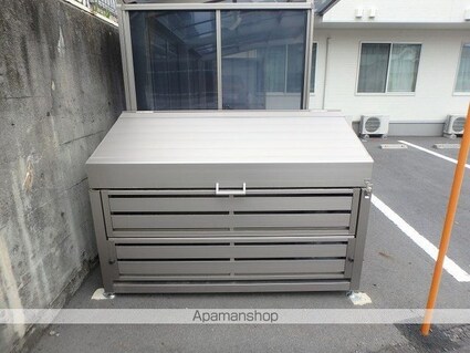 グランドソレイユ元町[1R/48.63m2]の共用部2