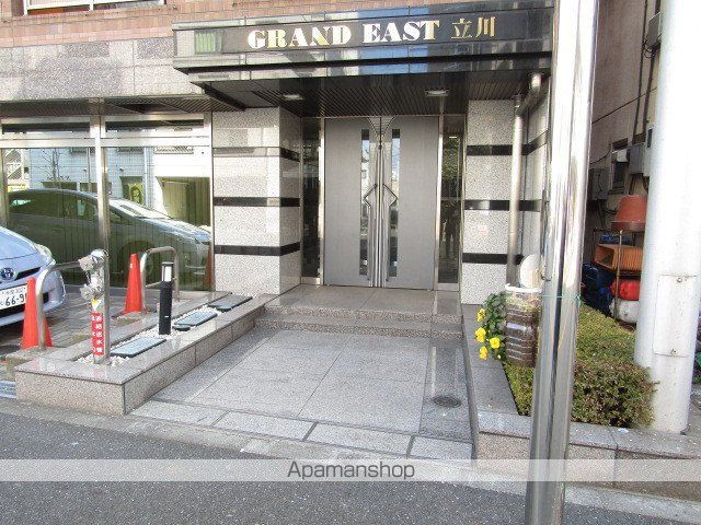 GRAND EAST 立川の玄関写真