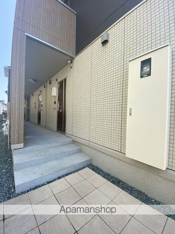 DーROOM元魚の玄関写真