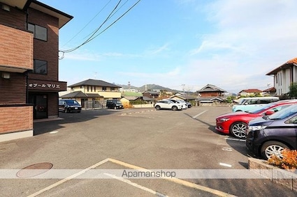 フォブールマリエ[2LDK/59.85m2]の駐車場