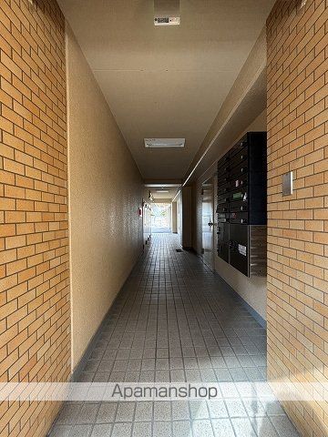 メゾン萩の玄関写真