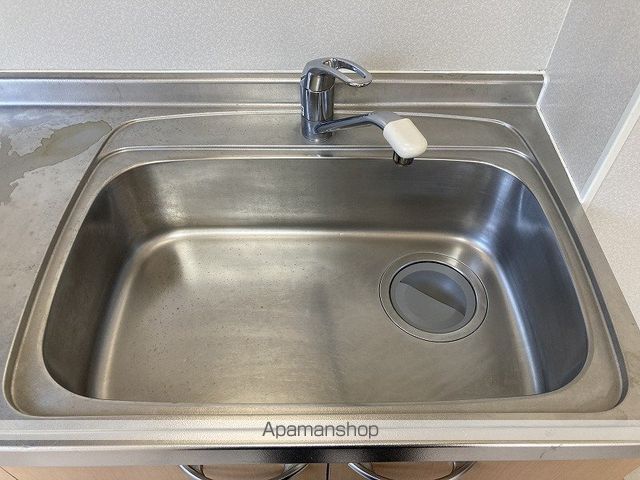サンライズ・タカAの内装写真