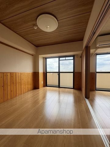 ロイヤルハイツ平針の内装写真
