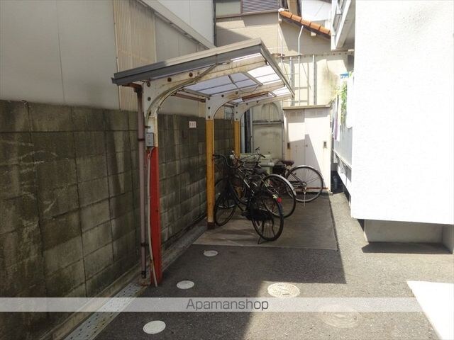 和歌山県和歌山市本町７丁目[1LDK/36.45m2]の共用部1