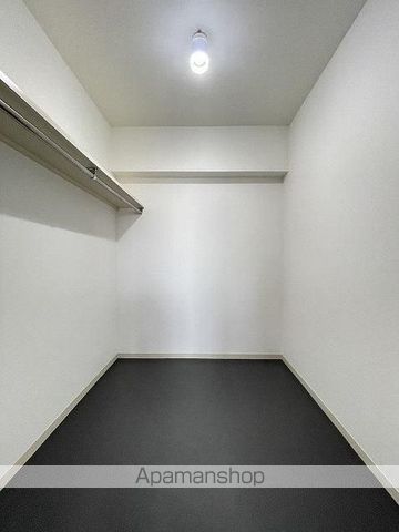 T.WOODの内装写真