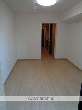 ルーブル三軒茶屋伍番館[1K/25.52m2]のリビング・居間