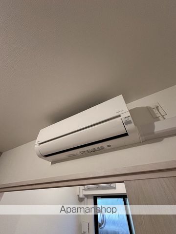 スプランディッドVIIIの内装写真
