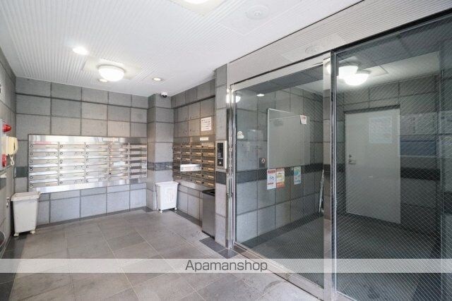 スカイコート世田谷用賀[1R/16.5m2]のエントランス1