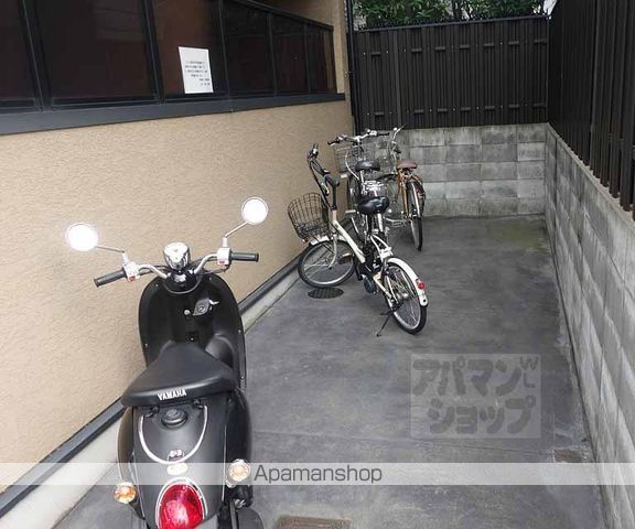 フラッティ唐橋の外観写真