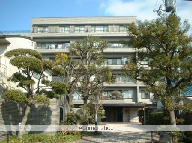 ヴェルディオ岩崎[3LDK/106.17m2]の外観2