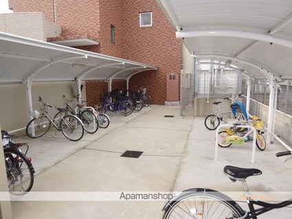 セレステユノ[2LDK/60.5m2]の共用部2