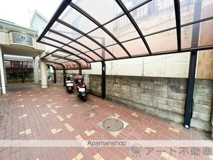 グラフティ桑原[1LDK/36m2]の外観5