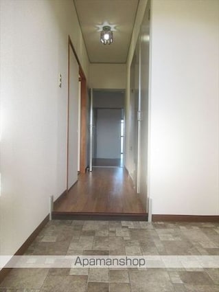 ヤマイチＰＬＡＺＡシカゴ[3LDK/63.5m2]の玄関