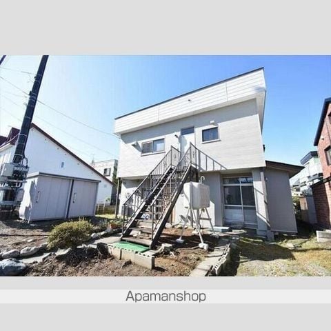 美しが丘2ー8一棟2戸の外観写真