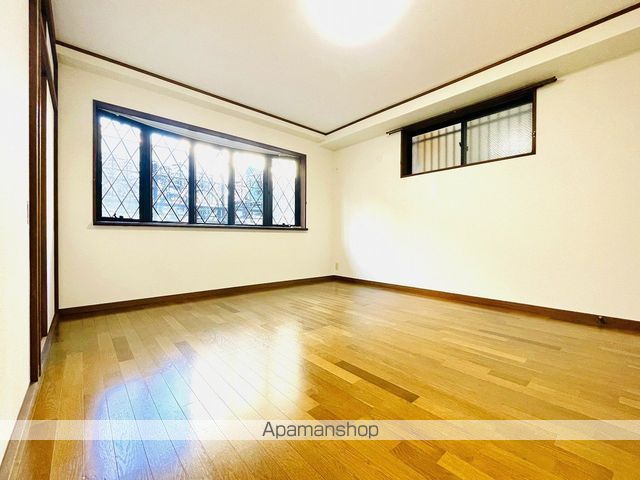おしゃれ館新森の内装写真