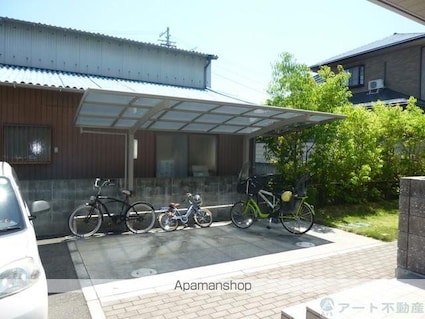 ｃｕｒａｒ・Ｓ[2LDK/55.08m2]の共用部