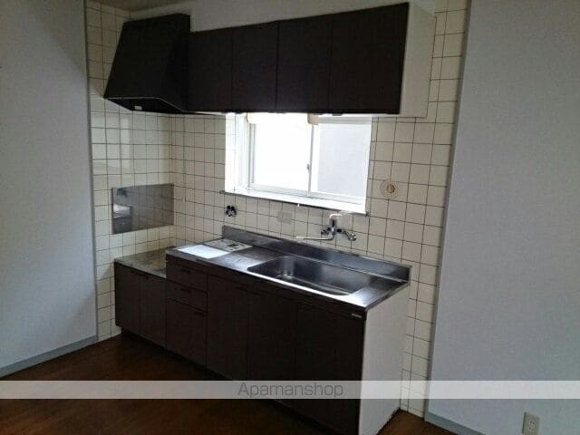 和歌山県和歌山市新在家[2DK/47.2m2]のキッチン