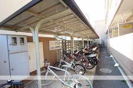 アーバンハイツ紫雲[1R/17.32m2]の共用部1