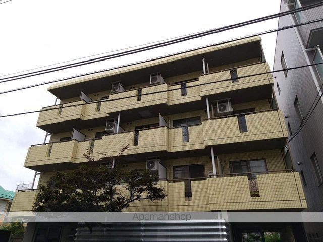 【杉並区高円寺南のマンションの外観2】