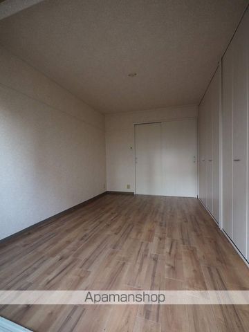 ルプリーズ天王寺の内装写真