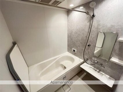 豊玉北１丁目貸家Ａ棟[3LDK/84.45m2]のバス