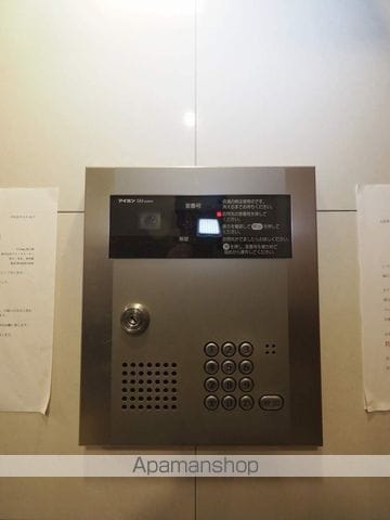 I CUBE 深江橋の玄関写真