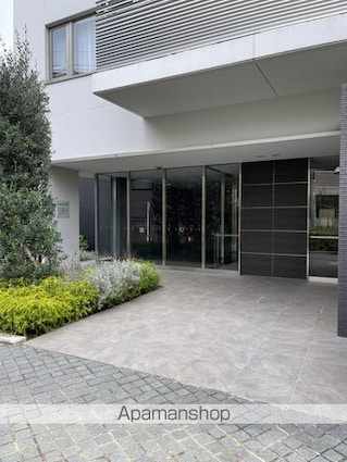 東京都新宿区早稲田町[1LDK/49.11m2]のエントランス