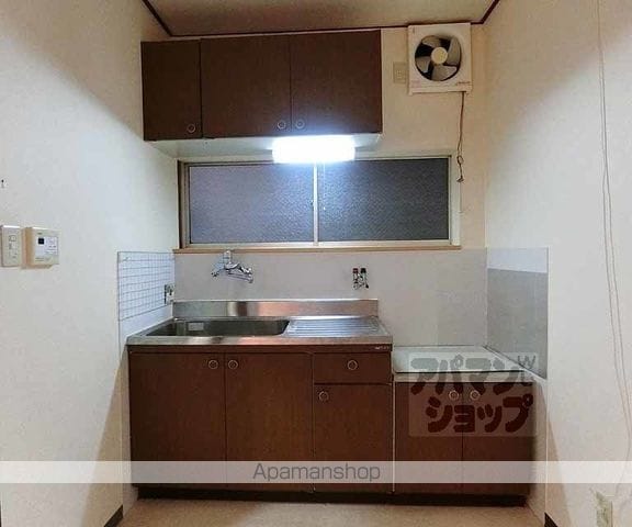 三興ハイツの内装写真