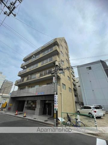 シブシタビルの外観写真
